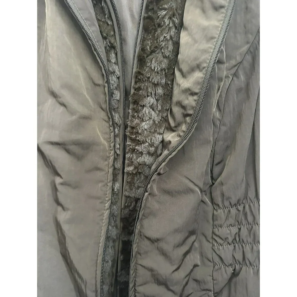Womans Petite P/M Outdoor Vest Double Zip Faux Fur Inside Zip Charter Club